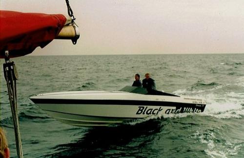 Im Speedboat unterwegs